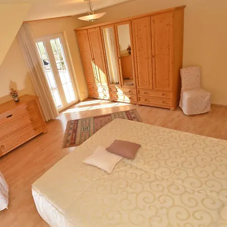 Haus Marikkendoerp * ミデルハーゲン