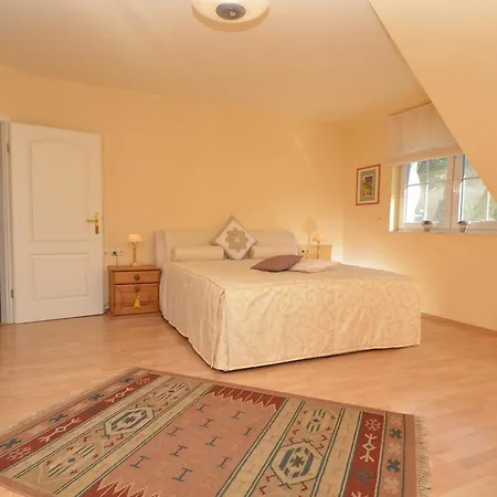 別荘 Haus Marikkendoerp *